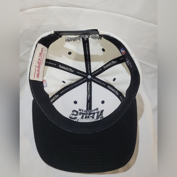 2FOR$40 NBA BROOKLYN NETS SNAPBACK - Picture 5 of 5